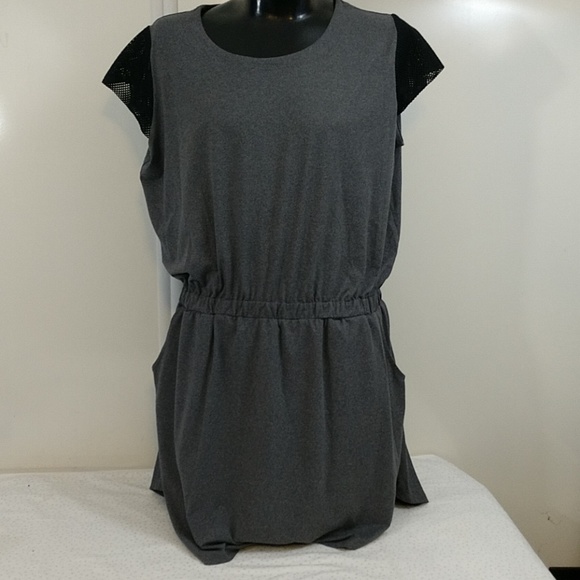 sport dresses with pockets